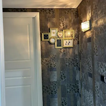 Palace Melissa * Nápoly